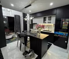 Nhà đẹp phố Lò Đúc 40m2, 5T thang máy, MT4.7m hơn 12 tỷ ô tô vào hiếm Hai Bà Trưng