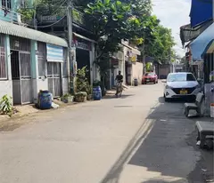 ( Hot) Chỉ 3 tỷ 5 Mặt tiền kinh doanh và 4 căn phòng trọ, dt 105m2, tại Tân Đông Hiệp, TP Dĩ An