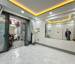 Bán Nhà Lê Văn Duyệt 60m2, 3 Tầng 5 PN Giáp Q1 Chỉ Hơn 5 Tỉ