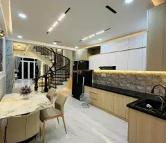 Nhà hẻm xe hơi đường Huỳnh Tấn Phát, 6 tầng, 8.88 tỷ