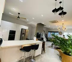 Bán biệt thự Mega Melosa Khang Điền, ngang 8m, full nội thất siêu đẹp, giá cực tốt
