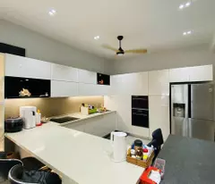Bán biệt thự Mega Melosa Khang Điền, ngang 8m, full nội thất siêu đẹp, giá cực tốt