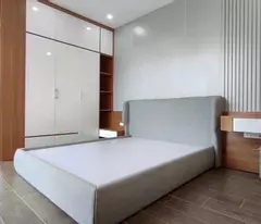 SIÊU PHẨM CHIẾN THẮNG - NHÀ ĐẸP Ở NGAY - Ô TÔ CON RA VÀO - DÂN TRÍ CAO - 36M - 8.6 TỶ (CÓ TL)