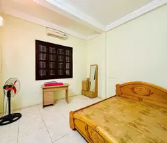 Bán Nhà  Mặt Ngõ  Chùa Bộc Đống Đa , Phân Lô , Kinh Doanh , Dòng Tiền Ổn Định