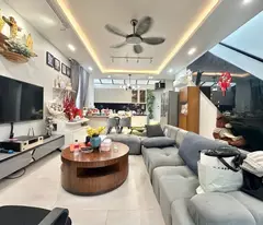 BÁN NHÀ GÓC 2 MẶT TIỀN ĐƯỜNG CÂY KEO,PHƯỜNG TAM PHÚ ,TP THỦ ĐỨC .