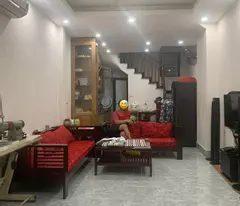 B. N Đống Đa, NDX, Gần NTS, Yên Tĩnh, Dân trí cao, 35Mx5T, 7T69