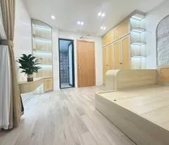 Bán nhà Giáp Bát, Hoàng Mai, gần ô tô, DTSD 28m2, 5T, 3N, 1L, 5.48 tỷ