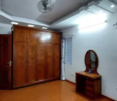 Bán Gấp Nhà Hoàng Hoa Thám, Ba Đình 5 Tầng, Kinh Doanh, Ngõ Thông, DT 55m2/5MT, 13.5 Tỷ