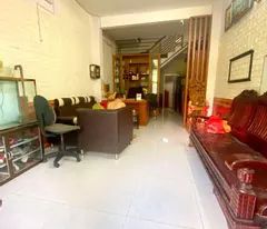 2.3 TỶ - NHÀ 2 TẦNG MỚI TINH - GẦN SIÊU THỊ METRO - 3 PHÚT QUA GÒ VẤP SỔ RIÊNG ĐÀY ĐỦ