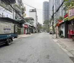 Bán 48,5m2 nhà 3 tầng mặt Phố Đức Giang, Long Biên. Ngay cạnh nhà văn hóa, trường mầm non