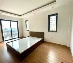 Bán nhà Gải Phóng, Hoàng Mai, lô góc, ô tô vào nhà, 36m2, 8.6 tỷ