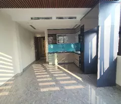 ♻️ SIÊU MỚI NGUYỄN VĂN CỪ 43M , MT3,5 ô tô tránh , 7 tầng thang máy 13,9 tỷ