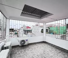 Bán nhà Cổ Nhuế, 50m2, 5 tầng, ngõ thông,nông, oto chỉ 8.5 tỷ