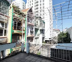 NHÀ DT TO - HẺM TRẢI NHỰA XE HƠI ĐẬU CỬA - Q10 TÔ HIẾN THÀNH ĐỐI DIỆN BIG C - Q10 - 61M2 - 3 TẦNG