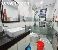 Bán nhà riêng Láng Hạ Đống Đa, Sổ 50m2 5 tầng. Mặt tiền 4.5m. Giá 9.45 tỷ gần phố nhà đẹp tiện ích