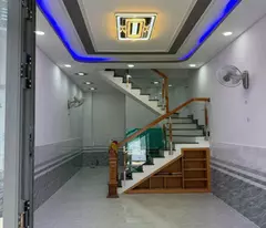 BÁN NHÀ ĐÔNG THẠNH 2 TẦNG MỚI TINH -HXH 6M -  100M RA SIÊU THỊ - NHÀ THỜ - CHỢ GẤU.