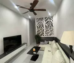 BÁN NHÀ PHỐ NGÔ THÌ SỸ, VẠN PHÚC, HÀ ĐÔNG 35M2, Ô TÔ ĐỖ CỬA. 2 MẶT THOÁNG.