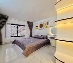 Bán nhà Phố Hào Nam, Lô góc, 30 mét ra Vinfast VF5, 30mx4T, Giá: 6.9 Tỷ, Lh: 0396935190.