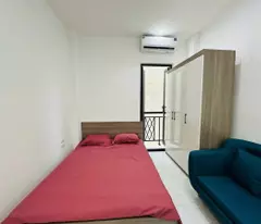 Bán nhà Dòng tại Ngõ 102 Phố Pháo Đài Láng, 24 tỷ, 84 m2, 7 tầng,Thang Máy  25PN, 25WC