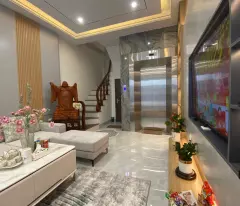 Nhà 7 Tầng  Thang máy, Full Nội Thất, Giá 10,8 Tỷ Tại Long Biên 0902318197