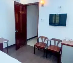 Tòa căn hộ 6 tầng thang máy ,dòng tiền 60 triệu tháng -Hồ Xuân Hương -Ngũ Hành Sơn -Giá chỉ 18 tỷ .