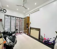 Bán rẻ NHÀ dân xây phố Trần Vỹ - Cầu Giấy - 47m2 x 7 tầng - khu dân trí cao