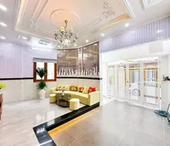 Nhà góc 2 mặt tiền đường Huỳnh Tấn Phát, 4 tầng, chỉ 8.25 tỷ