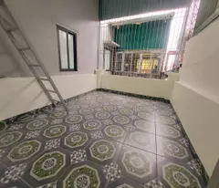 Nhà mới 5 tầng, TT Hai Bà Trưng, 10m ra phố, gần trường ĐH BK-XD-KT.