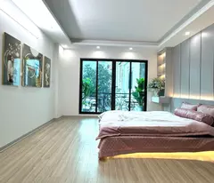 GIẢI PHÓNG - NHÀ MỚI LÔ GÓC THOÁNG, CÓ THANG MÁY