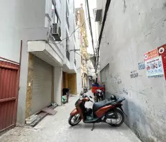 8.2 tỷ Bán nhà riêng ngõ 23 Xuân la - Tây Hồ diện tích 40m gần hồ tây