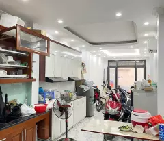 8.2 tỷ Bán nhà riêng ngõ 23 Xuân la - Tây Hồ diện tích 40m gần hồ tây