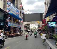 Bán NR, 67m2, 32 tỷ ở Bùi Viện, P Phạm Ngũ Lão, Q1, HCM
