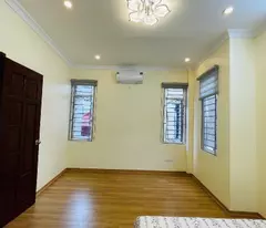 NGỌC KHÁNH - 53M2 X 5 TẦNG - 9.8 TỶ - OTO NGỦ TRONG NHÀ - THANG MÁY - KINH DOANH SANG