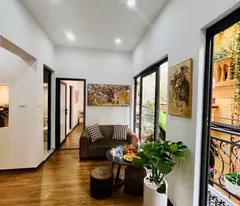 Bán nhà Nguyễn Trãi giá 3.28 tỷ, diện tích 70m2, tầng 2, mặt tiền 10m