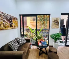 Bán nhà Nguyễn Trãi giá 3.28 tỷ, diện tích 70m2, tầng 2, mặt tiền 10m
