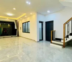 Bán NR.HỂM XE HƠI, ĐƯƠNG  NGYỄN QUÝ ANH, 4.2 TỶ -  50M2 -2T - 3PN - 2WC