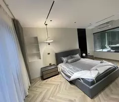 Bán nhà đẹp phố Cù Chính Lan 45m2, 5T thang máy Gara ô tô dừng đỗ KD 40tr/tháng