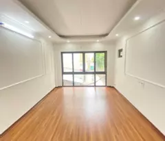 BÁN NHÀ CỔ NHUẾ , Ô TÔ 35m x 5 tầng , MT 4.2m giá 5.8 tỷ