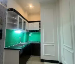 BÁN NHÀ NGỌC LÂM - LONG BIÊN - 33M2 x 5T - MT 5.6M - 7.5 TỶ -  Ô TÔ DỪNG ĐỖ NGÀY ĐÊM