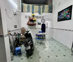 Nhà bán gấp tại Lê Văn Khương, Quận 12 Nhà có vị trí thuận tiện, gần các tiện ích và giao thông dễ
