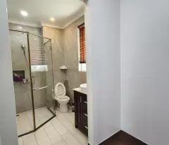 Biệt thự sân vườn (10x22) MT nhựa 1/ 30m Song Hành, Tân Hiệp, Hóc Môn giá rẻ 8.89 tỷ