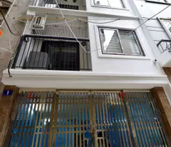 Nhà đẹp Lê Văn Hiến phân lô ô tô đỗ cửa, kinh doanh, 30m ra phố sầm uất 60mx5t  nhỉnh 9 tỷ