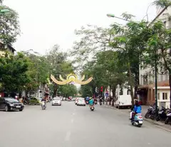 BÁN NHÀ MẶT PHỐ LÝ THƯỜNG HOÀN KIẾM 95M 6 TẦNG MẶT TIỀN 5M