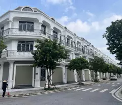 ✔️ Cần Tiền Bán  4 Căn Góc Nhà LK #Shophouse khu 319 Calyx Residence Cổ Loa Đông Anh