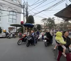 BÁN NHÀ XINH LUNG LINH ĐÓN TẾT DIỆN TÍCH 40M , MẶT TIỀN 4.2M GIÁ CHỈ 5.1 TỶ SIÊU HIẾM CÒN