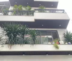 NHÀ ĐẸP LÊ ĐỨC THỌ - NGANG TO - Ô TÔ NGỦ TRONG NHÀ - ĐI DẠO VÀI BƯỚC RA KÊNH THAM LƯƠNG.