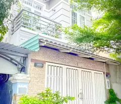 Nhà hẻm xe hơi Nguyễn Thị Thập, 4.5x17m, giá 8.4 tỷ, 2 tầng