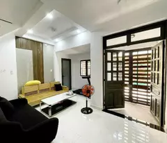 Bán Nhà Nơ Trang Long 5.5x10, 3 PN, sát HXH chỉ nhỉnh 5 Tỉ