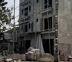 Bán nhà Lương Ngọc Quyến giá 2.35 tỷ, diện tích 70m2, tầng 4, mặt tiền 4m