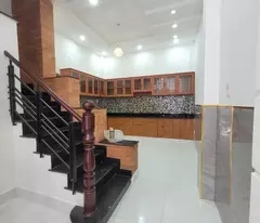 Cho thuê nhà mặt tiền nguyên căn Văn Cao - Nguyễn Sơn, 15tr, 4 x 20, 2 tầng chỉ 15tr